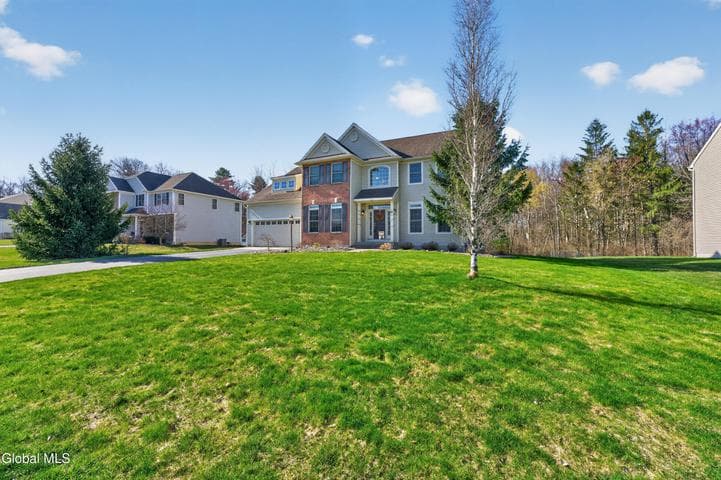41 Empire Drive, Niskayuna, NY, photo 2