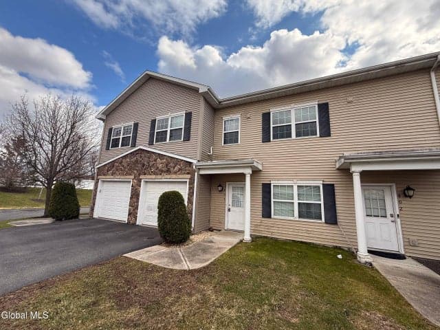 403 Avalon Place, Cohoes, NY, photo 2