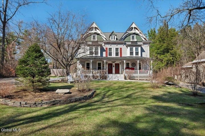 127 Font Grove Road, Slingerlands, NY, photo 2