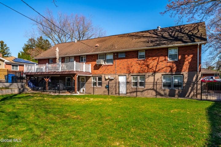 50 Glynn Street, Albany, NY, photo 3