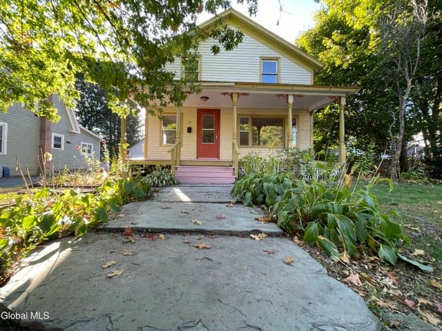 25 Corliss Avenue, Greenwich, NY, photo 2