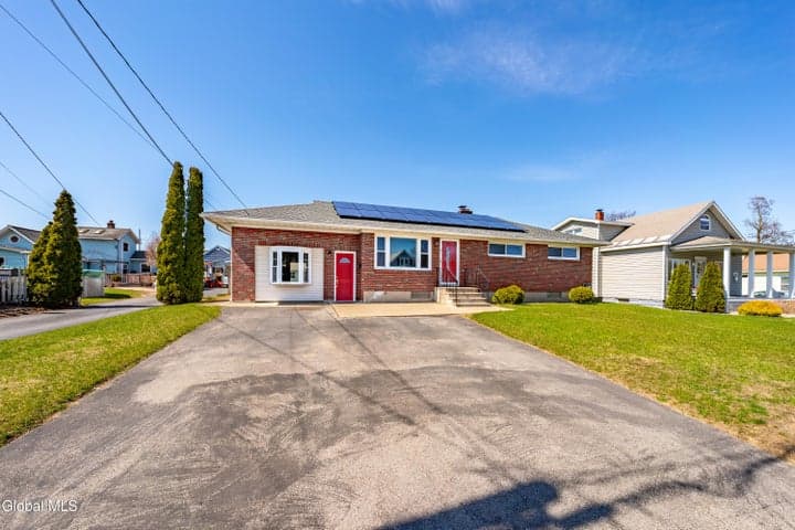 2837 Woodbridge Avenue, Rotterdam, NY, photo 2