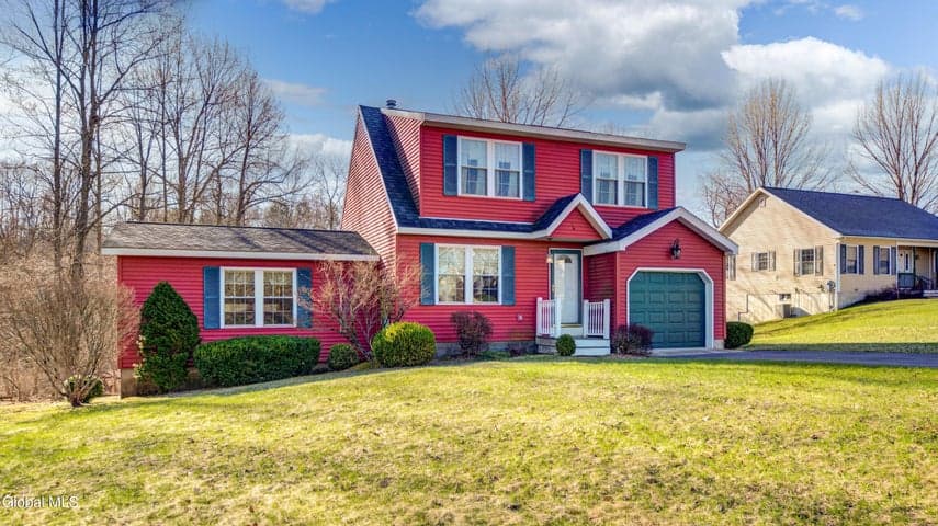 16 Breckenridge Drive, Johnstown, NY, photo 1