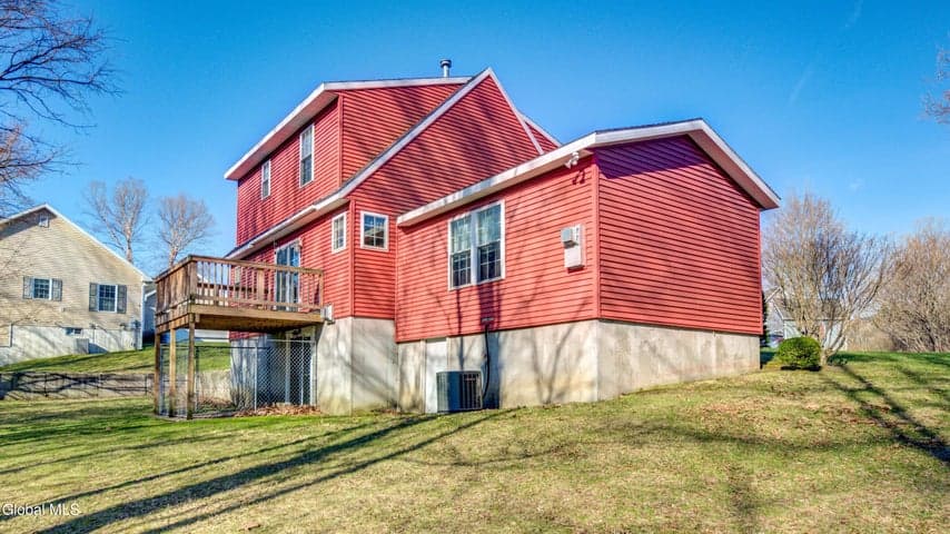 16 Breckenridge Drive, Johnstown, NY, photo 5