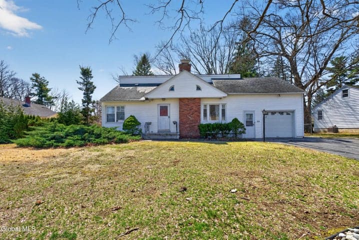 39 E Highland Drive, Guilderland, NY, photo 1