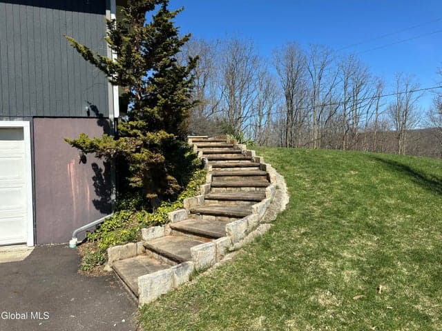 539 County Route 5A, New Lebanon, NY, photo 3