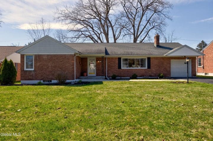 1265 Lexington Avenue, Schenectady, NY, photo 3