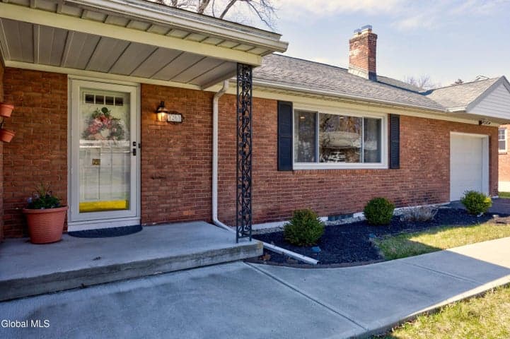 1265 Lexington Avenue, Schenectady, NY, photo 1