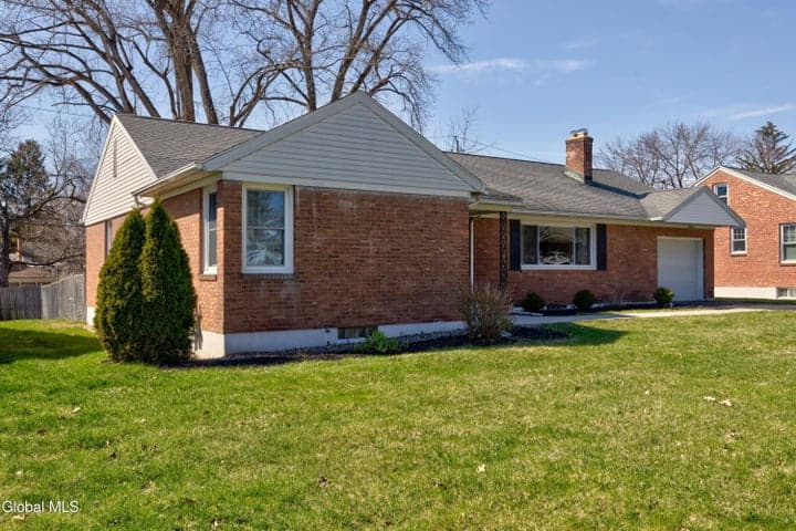1265 Lexington Avenue, Schenectady, NY, photo 4