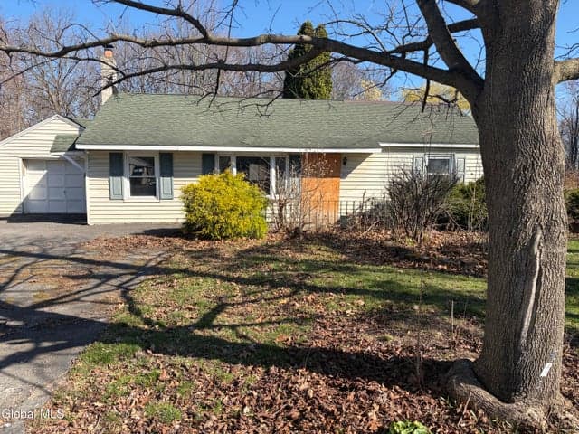 33 Wendell Street, Ravena, NY, photo 4
