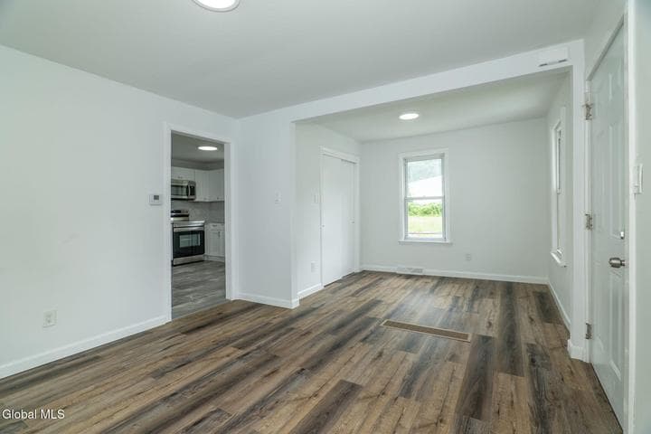 38 Morris Road, Colonie, NY, photo 5