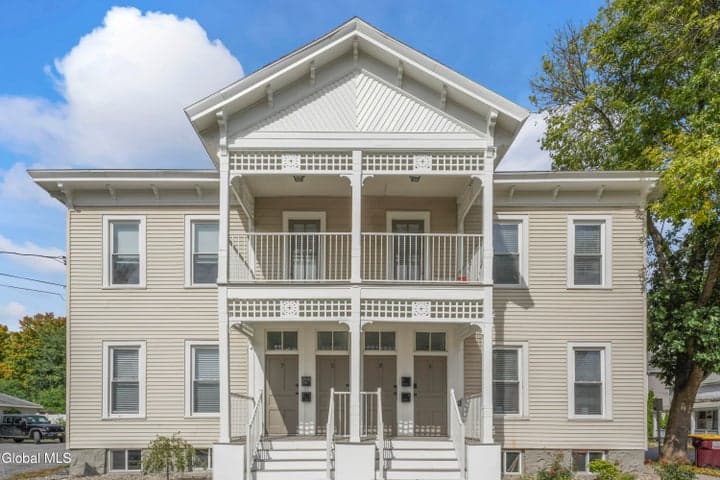 1 Oak Street, Saratoga Springs, NY, photo 1