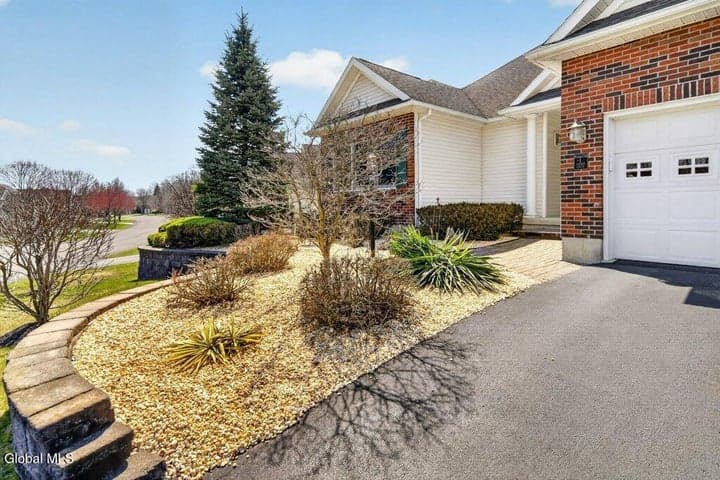 1 Conway Circle, Loudonville, NY, photo 3
