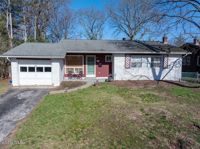 52 Hawthorne Avenue, Albany, NY, photo 1