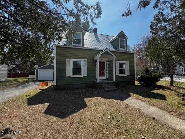 32 Gates Avenue, Fort Edward, NY, photo 2