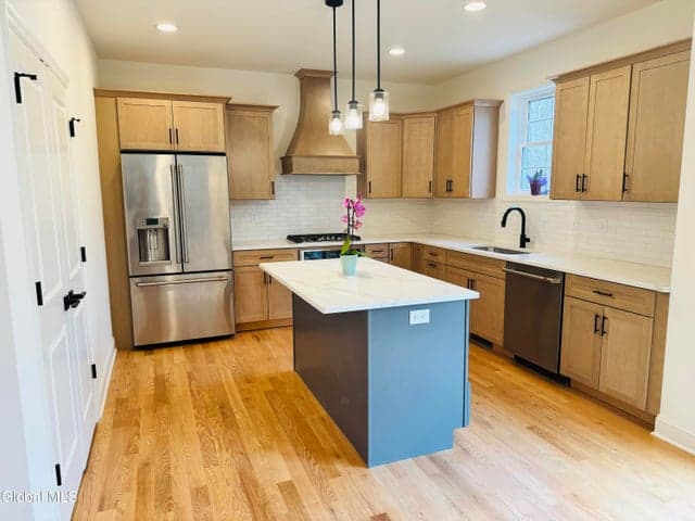 227 Shaker Ridge Drive, Colonie, NY, photo 4