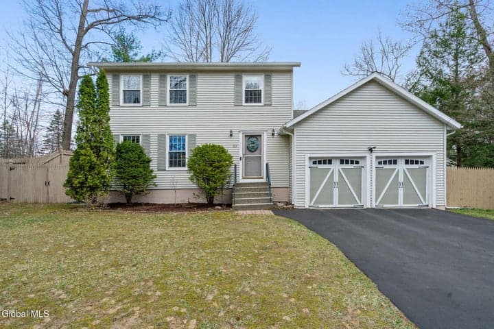 117 Woodin Road, Halfmoon, NY, photo 1