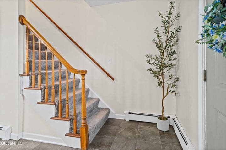 117 Woodin Road, Halfmoon, NY, photo 5