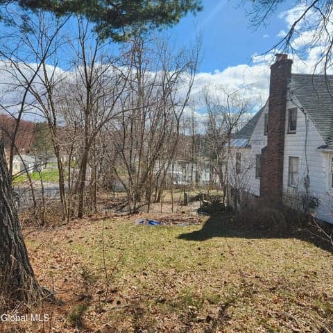 208 Hampton Avenue, East Greenbush, NY, photo 2