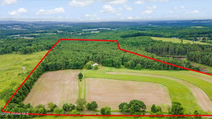 107 Hosey Russell Road, Pittstown, NY, photo 2