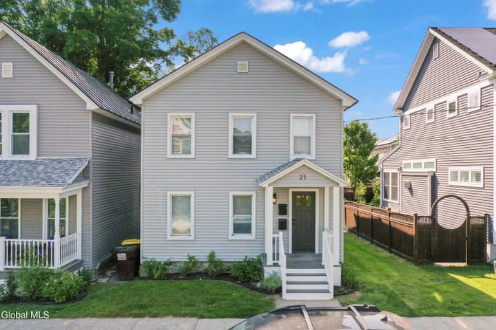 17-21 Granite Street, Saratoga Springs, NY, photo 2