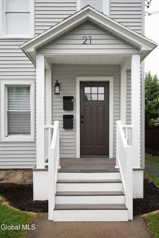 17-21 Granite Street, Saratoga Springs, NY, photo 3