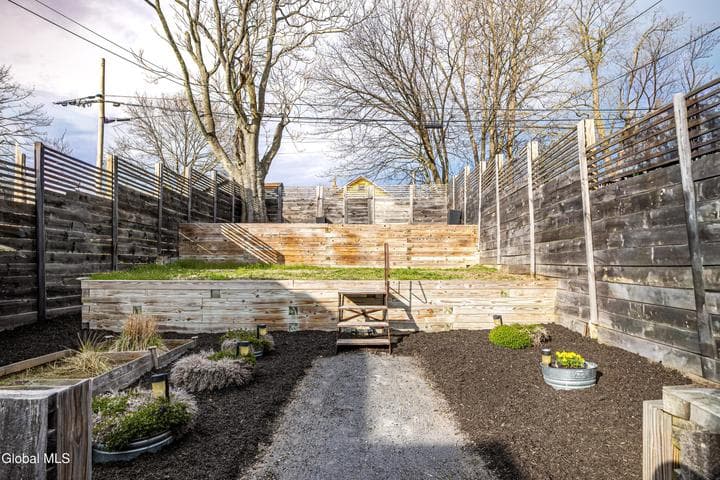 352 Columbia Street, Hudson, NY, photo 5