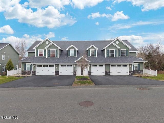 38 Kasey Pass, Ballston, NY, photo 1