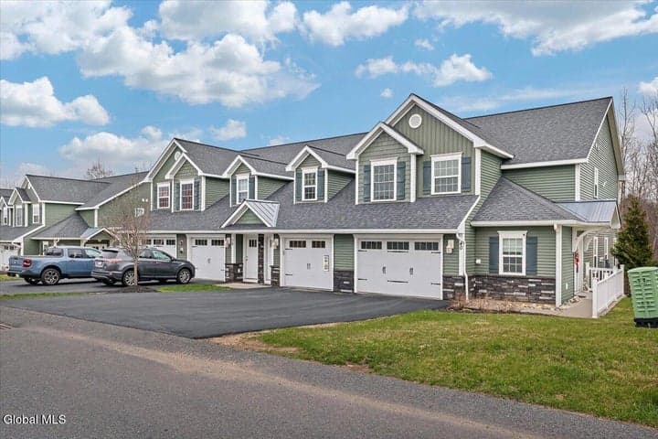 38 Kasey Pass, Ballston, NY, photo 4