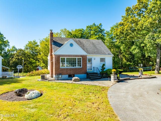 296 Watervliet Shaker Road, Colonie, NY, photo 3