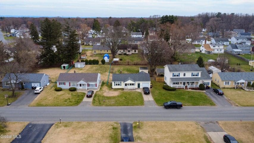 1017 Theodore Road, Rotterdam, NY, photo 3