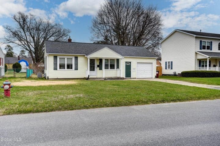 1017 Theodore Road, Rotterdam, NY, photo 2