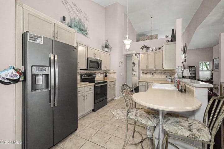 3 Donegal Way, Wilton, NY, photo 5