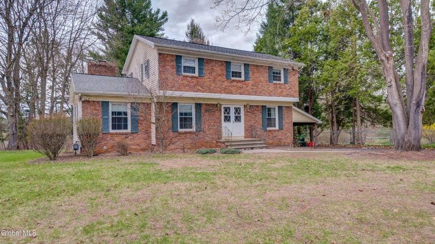 38 Hamilton Street, Guilderland, NY, photo 1