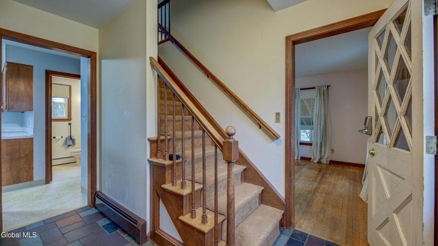 38 Hamilton Street, Guilderland, NY, photo 2