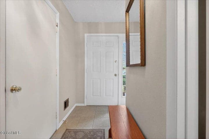114 Stoney Creek Drive, Clifton Park, NY, photo 5