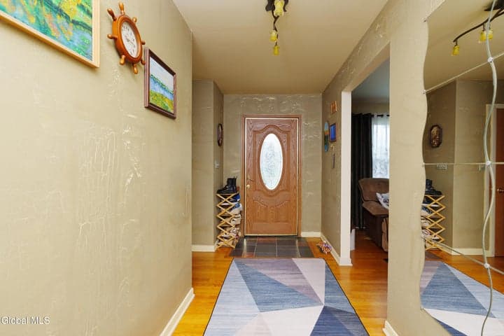 500 Acre Drive, Guilderland, NY, photo 5