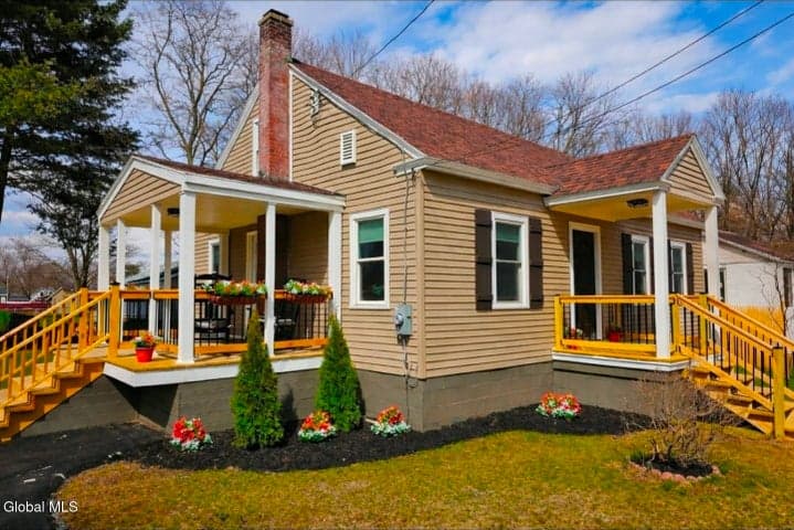 14 7th Avenue, Hudson Falls, NY, photo 1