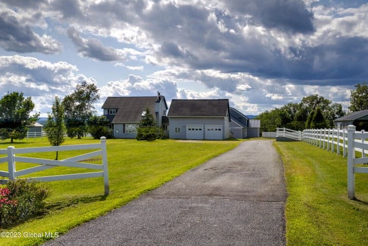 373 County Route 42, Fort Edward, NY, photo 3