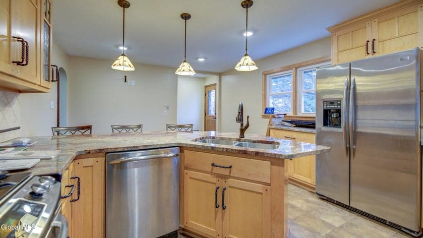 2063 County Hwy 107, Broadalbin, NY, photo 3