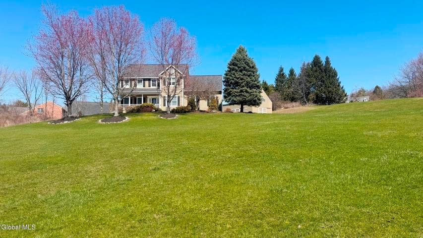 61 Indian Pipe Drive, North Greenbush, NY, photo 2