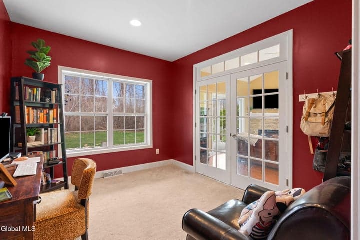2 Vista Court, Clifton Park, NY, photo 4