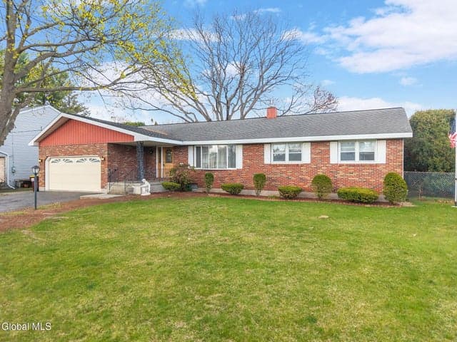 14 Ledgewood Drive, Colonie, NY, photo 5
