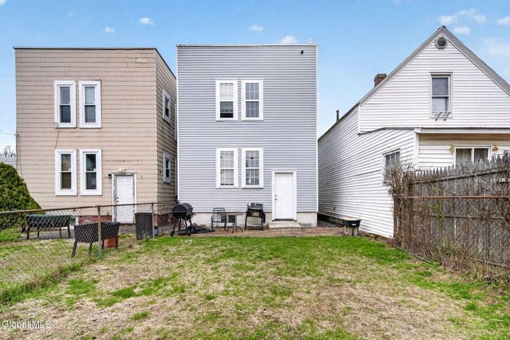 456 Bradford Street, Albany, NY, photo 2