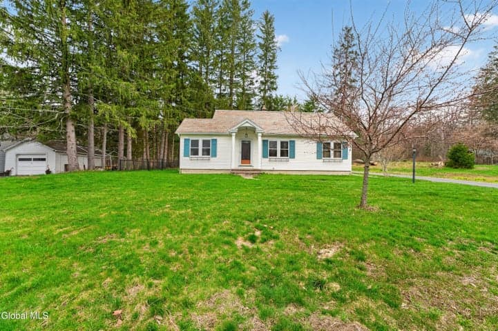 169 State Route 146, Guilderland, NY, photo 2