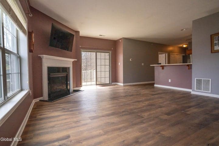 602 Worthington Terrace, North Greenbush, NY, photo 4