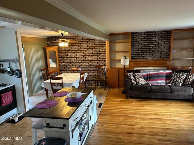 2312 Dean Street, Niskayuna, NY, photo 2