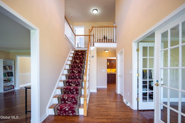 26 Mallard Drive, Clifton Park, NY, photo 3