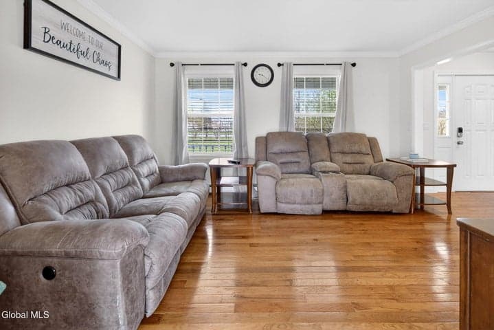 578 Columbia Street Extension, Colonie, NY, photo 5