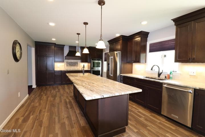 6967 Suzanne Court, Guilderland, NY, photo 5